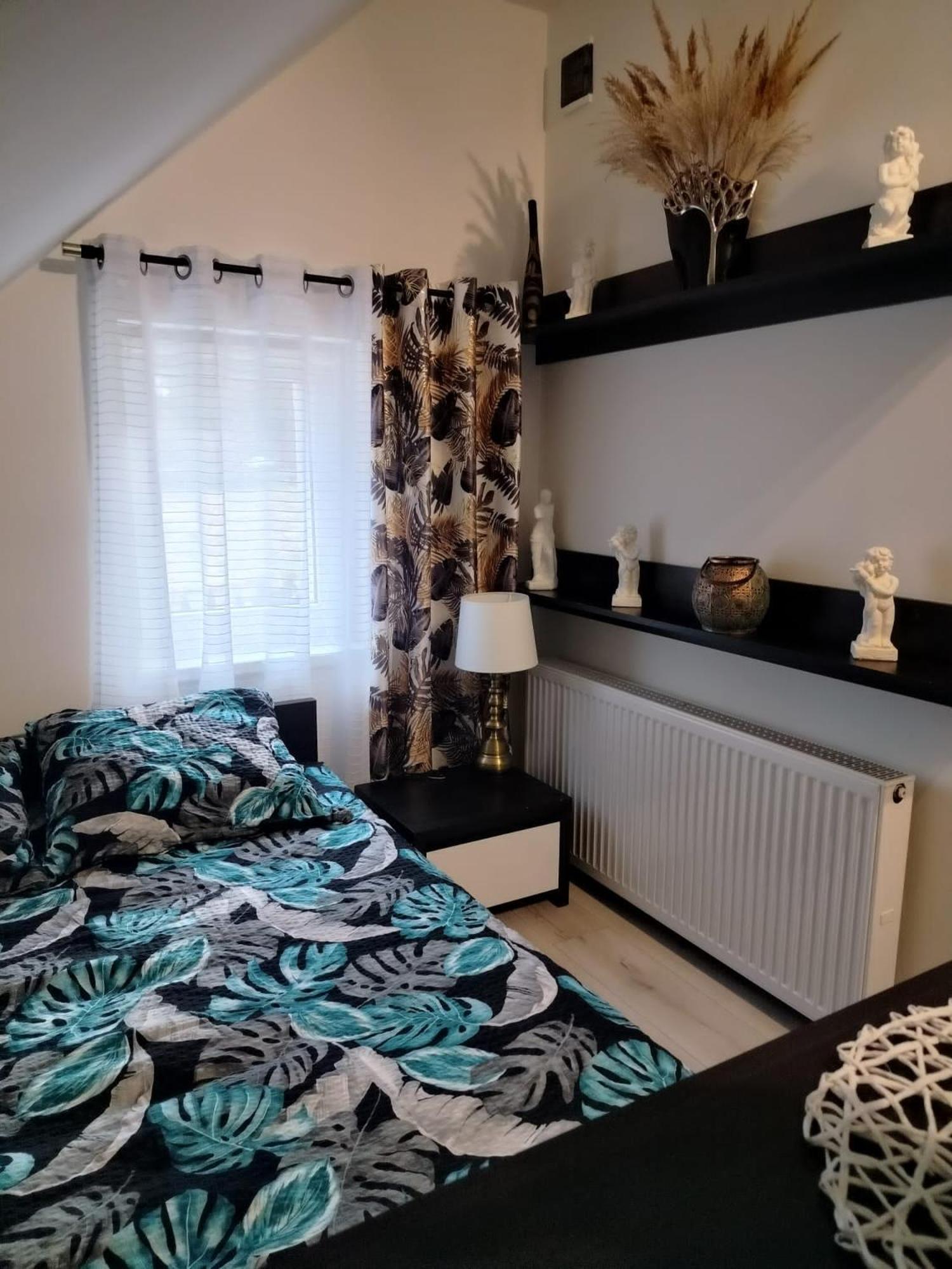 Apartamenty Lesna Osiem Jezow Sudecki Habitación foto